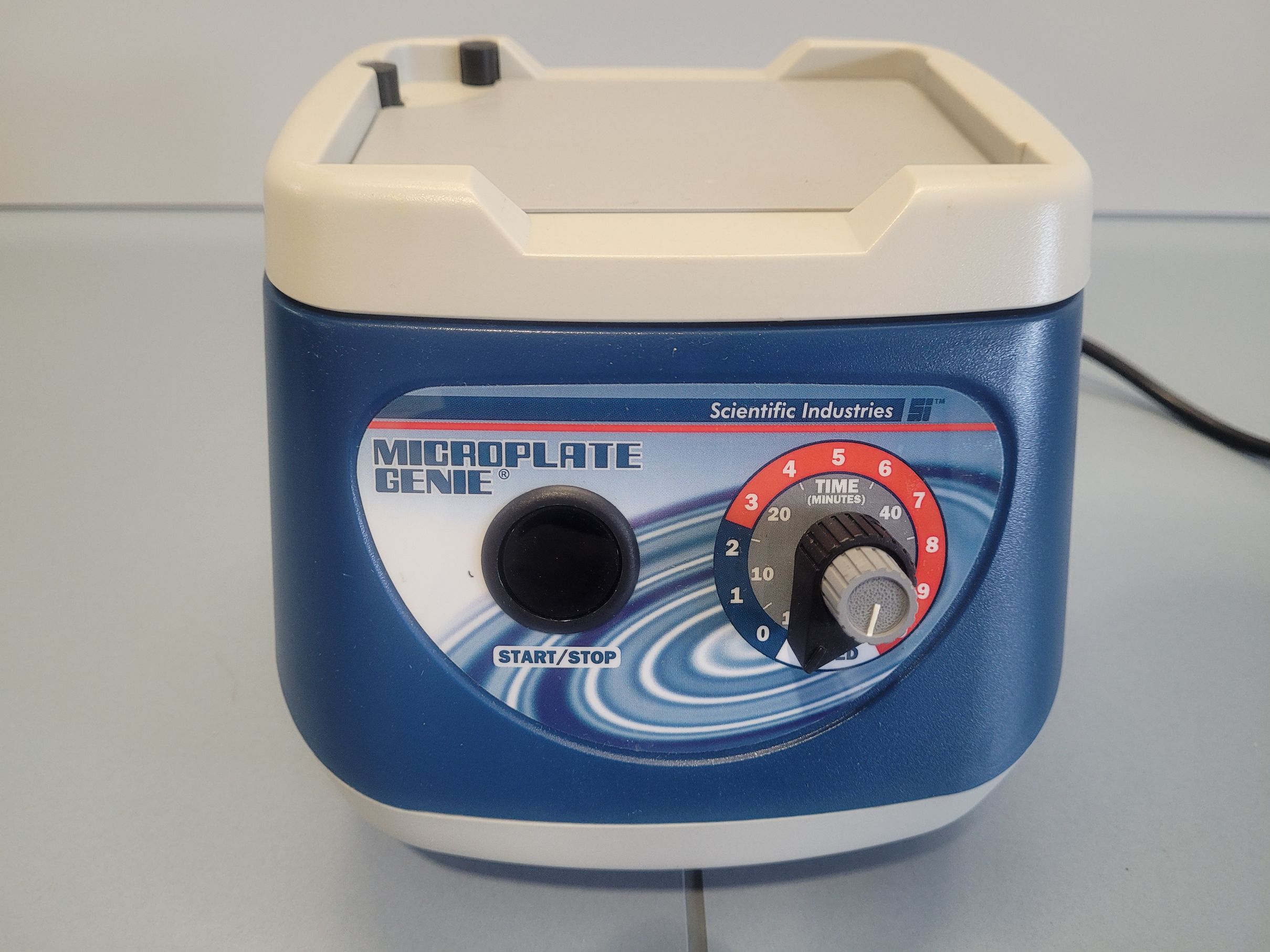 Microplate Genie Mixer SI-0402 Scientific Industries 