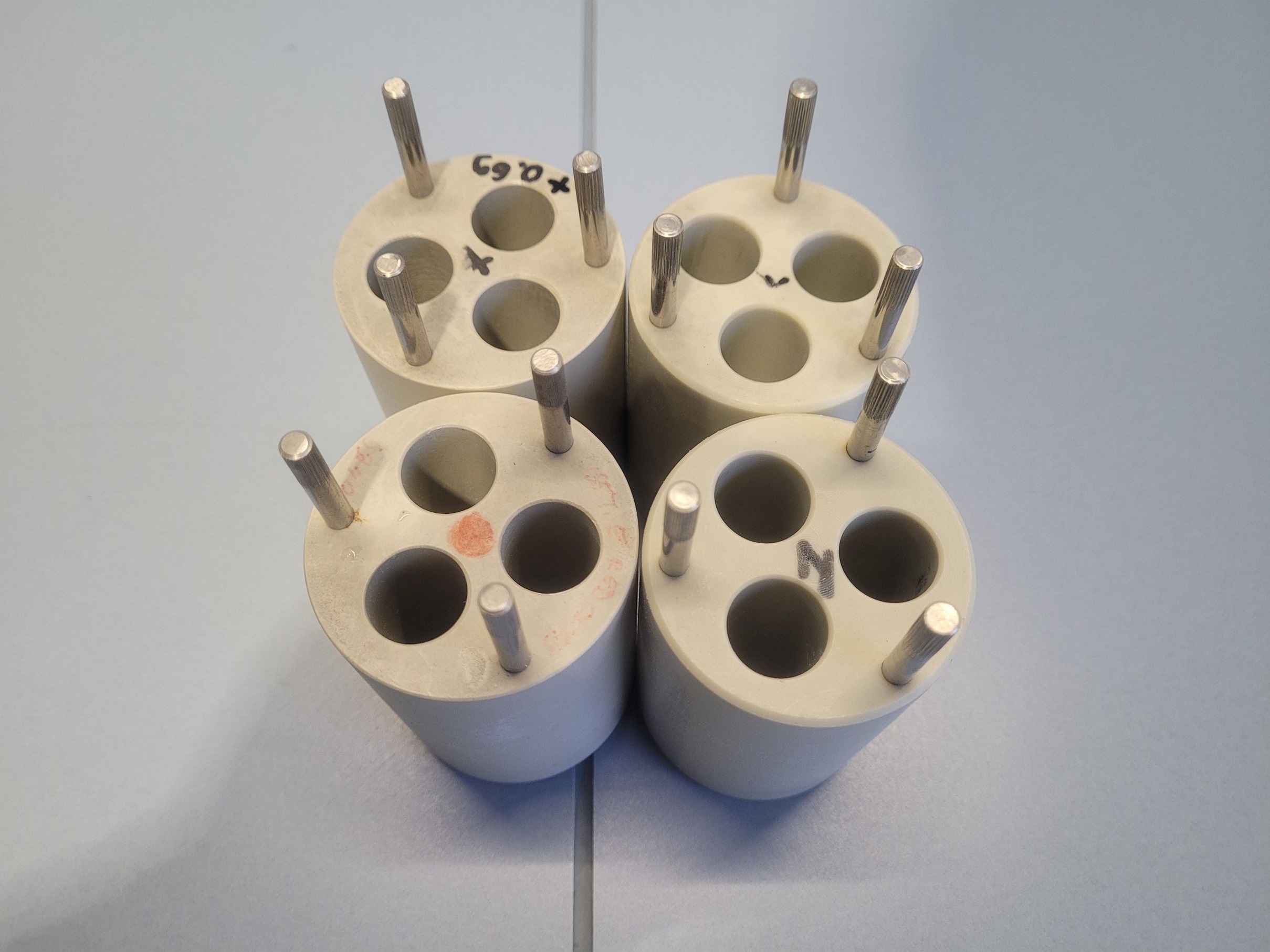 4 adapters 3x15ml for SIGMA 13104 / 13117 buckets