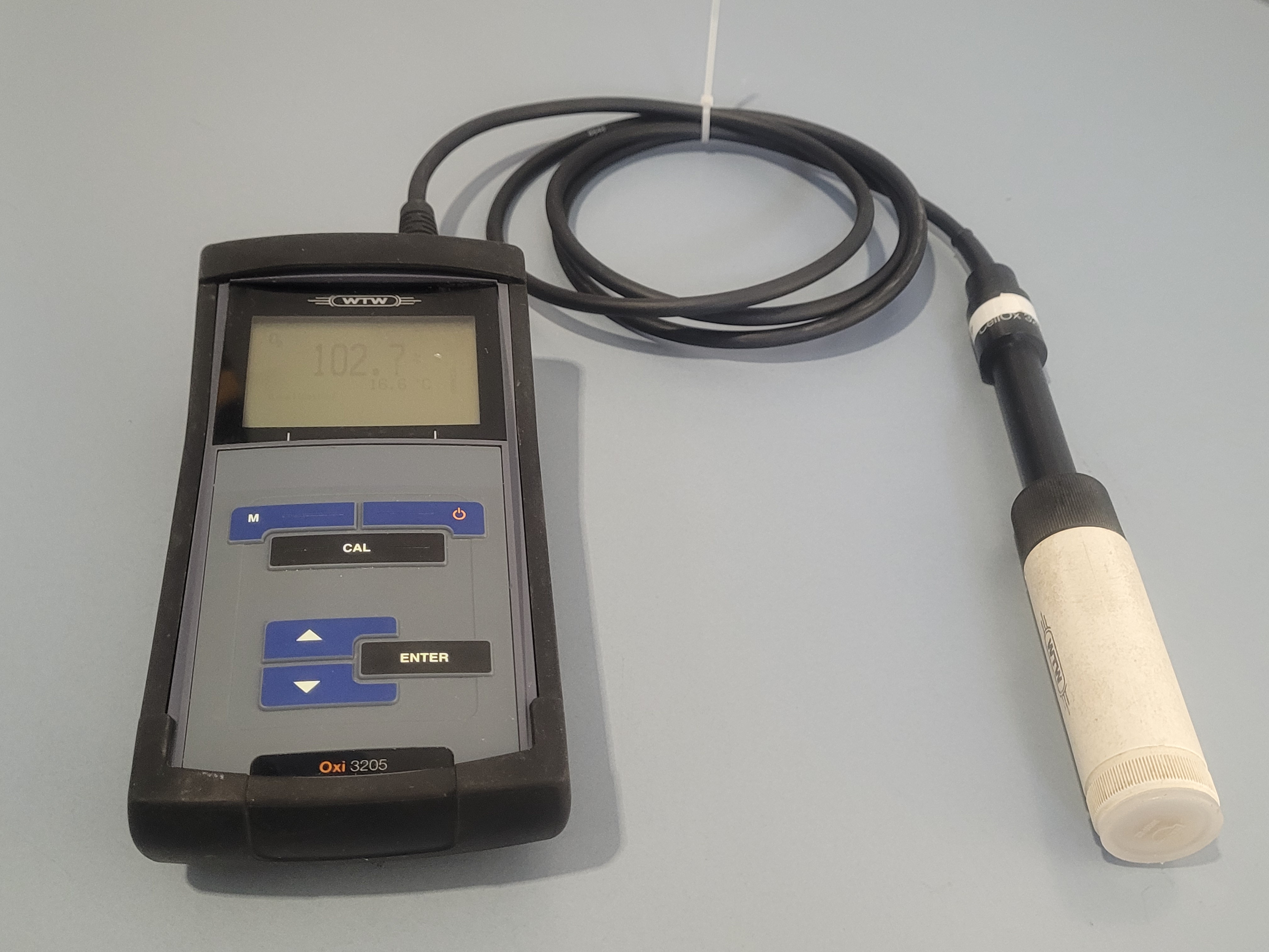 WTW OXI 3205 portable oximeter + Cellox 325 probe