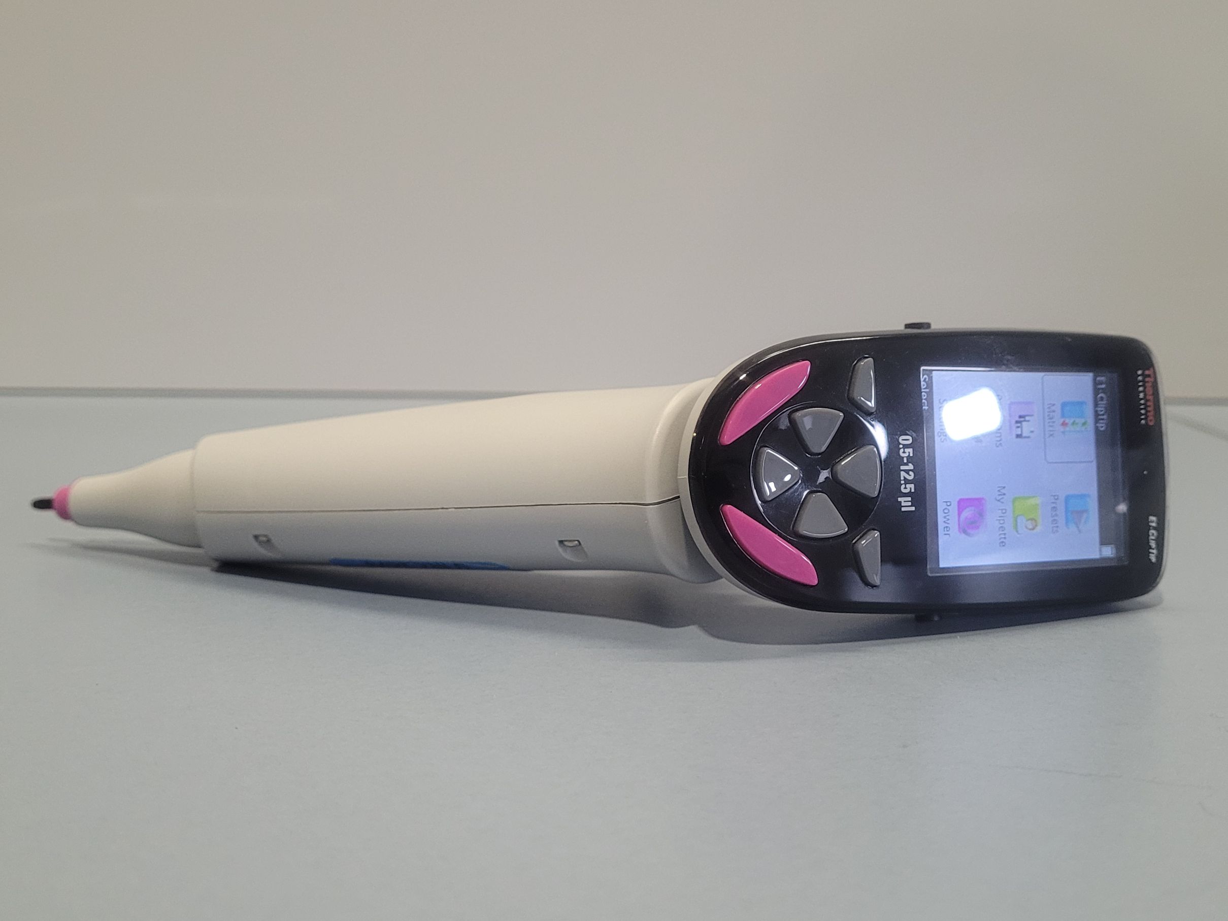 Thermo Scientific Model E1-ClipTip laboratory pipette, 0.5 - 12.5µl