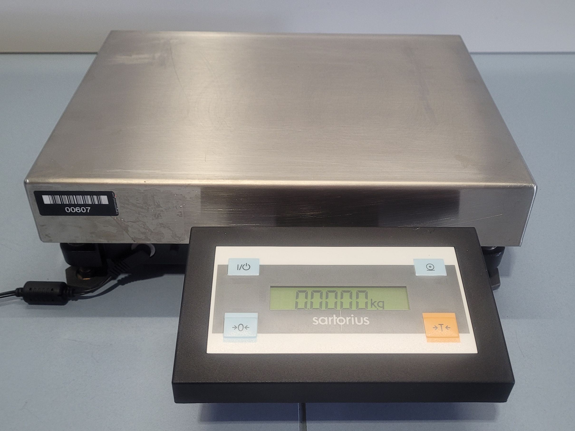 SARTORIUS EA6DCE-I precision balance 6000g / 0.2g