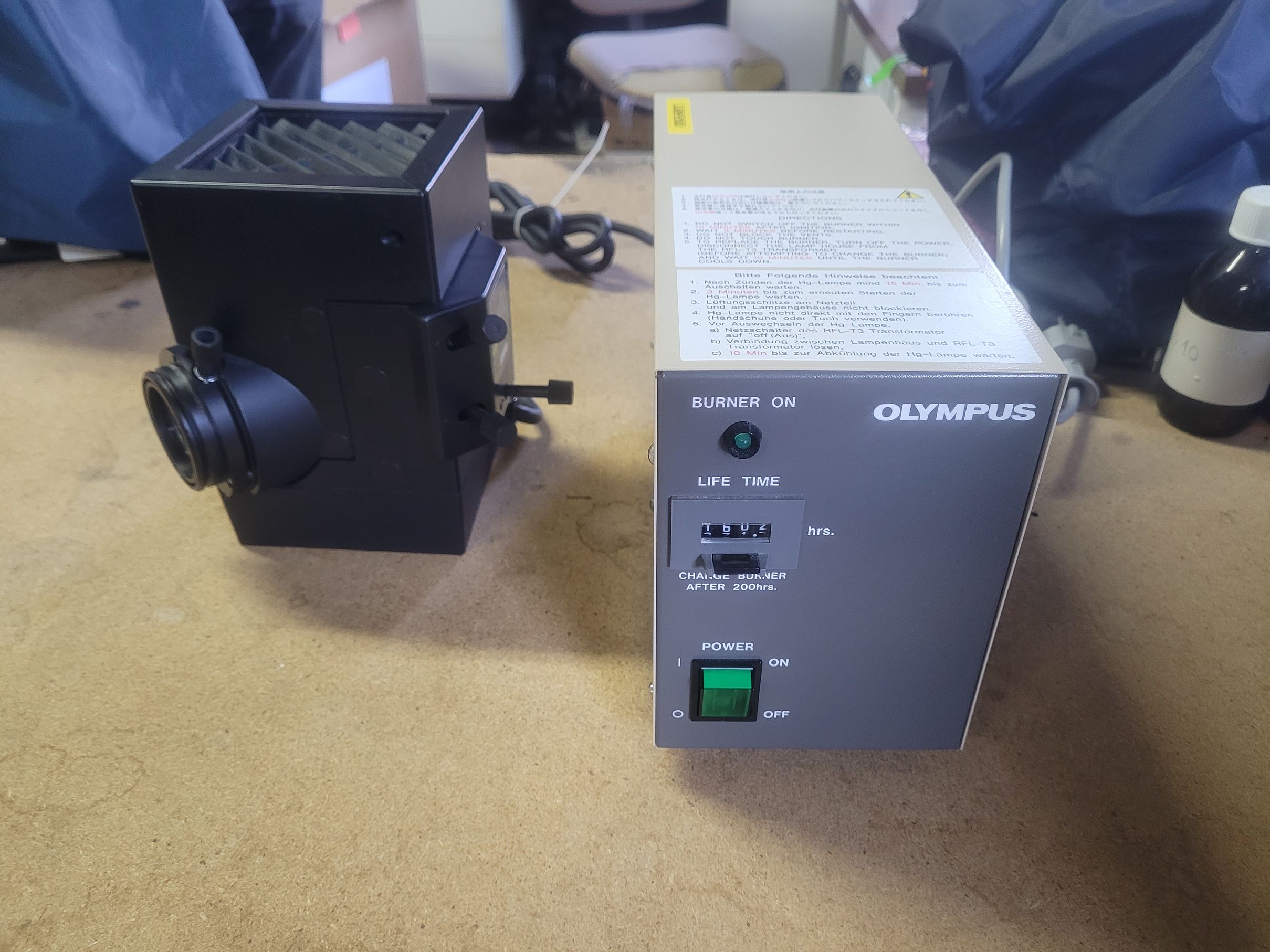 Olympus U-ULH Fluorescence Light Source with BH2-RFL-T3 Power Supply