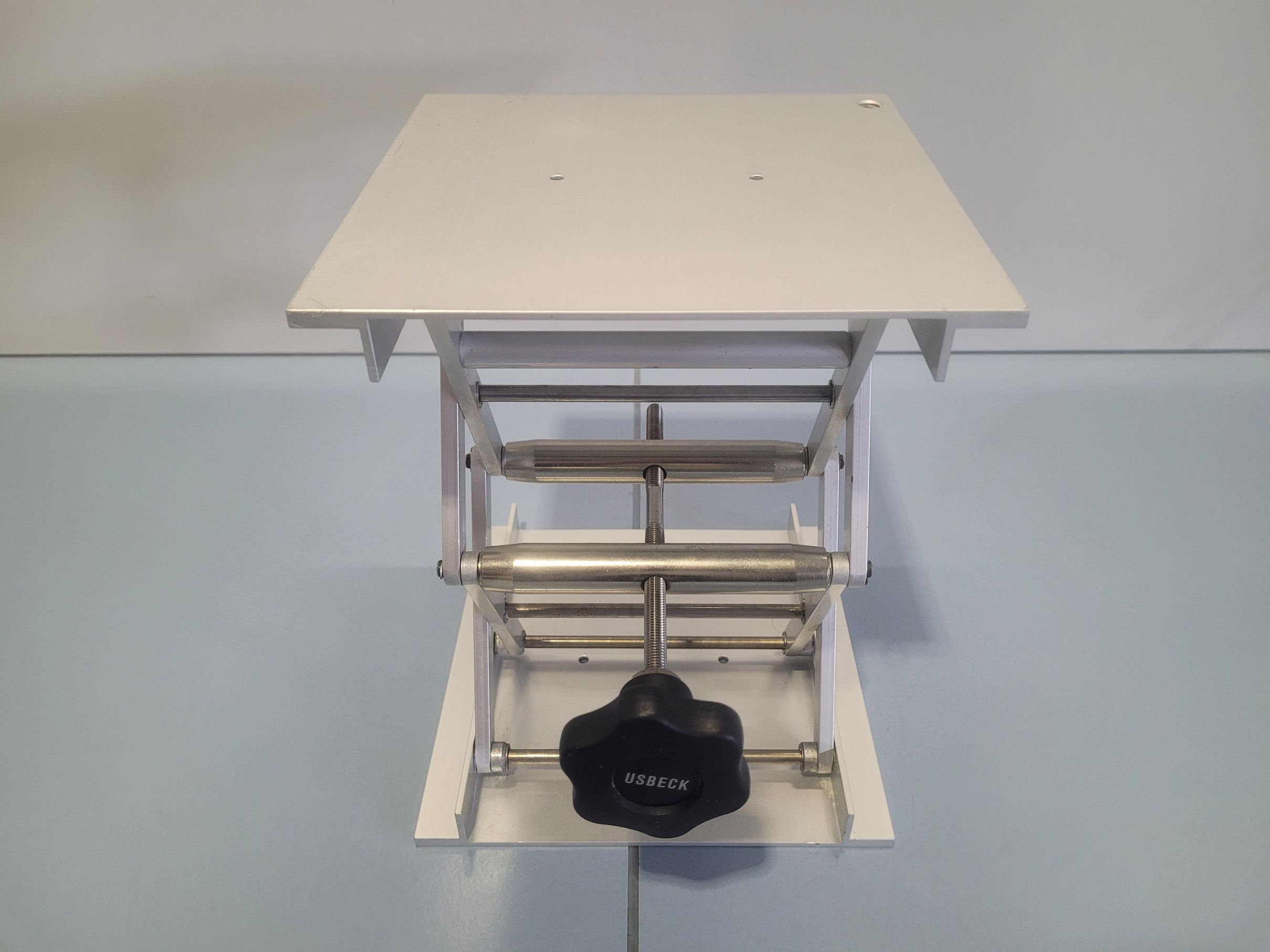 USBECK Aluminum Spindle Lift 20 x 20 cm