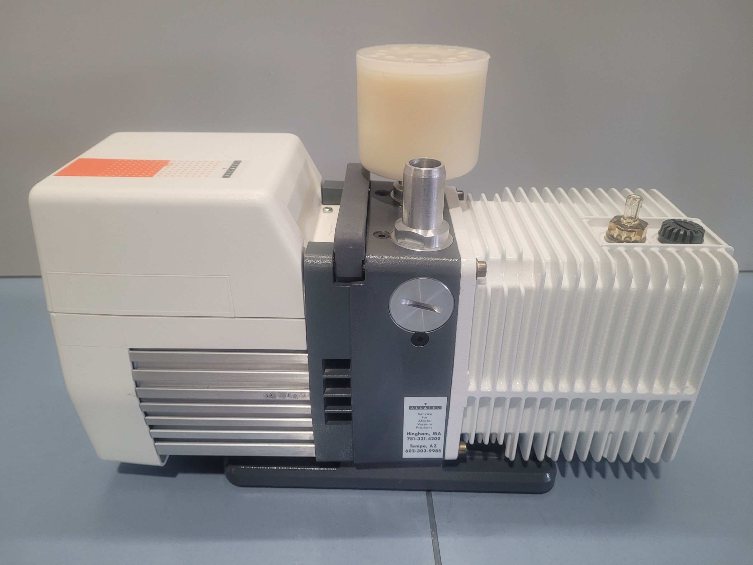 Alcatel Adixen Pascal 2010 Vacuum Pump