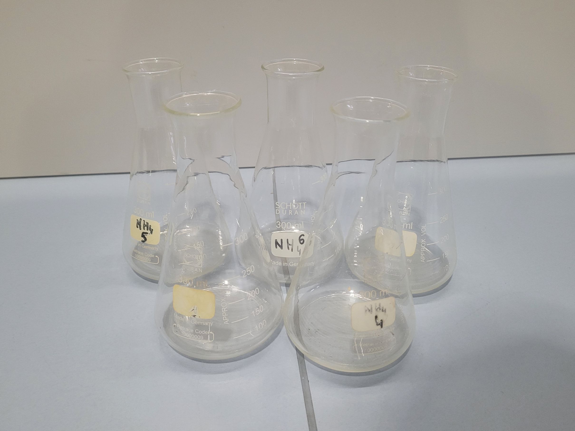 5 Erlenmeyer flasks 300 ml narrow neck Schott