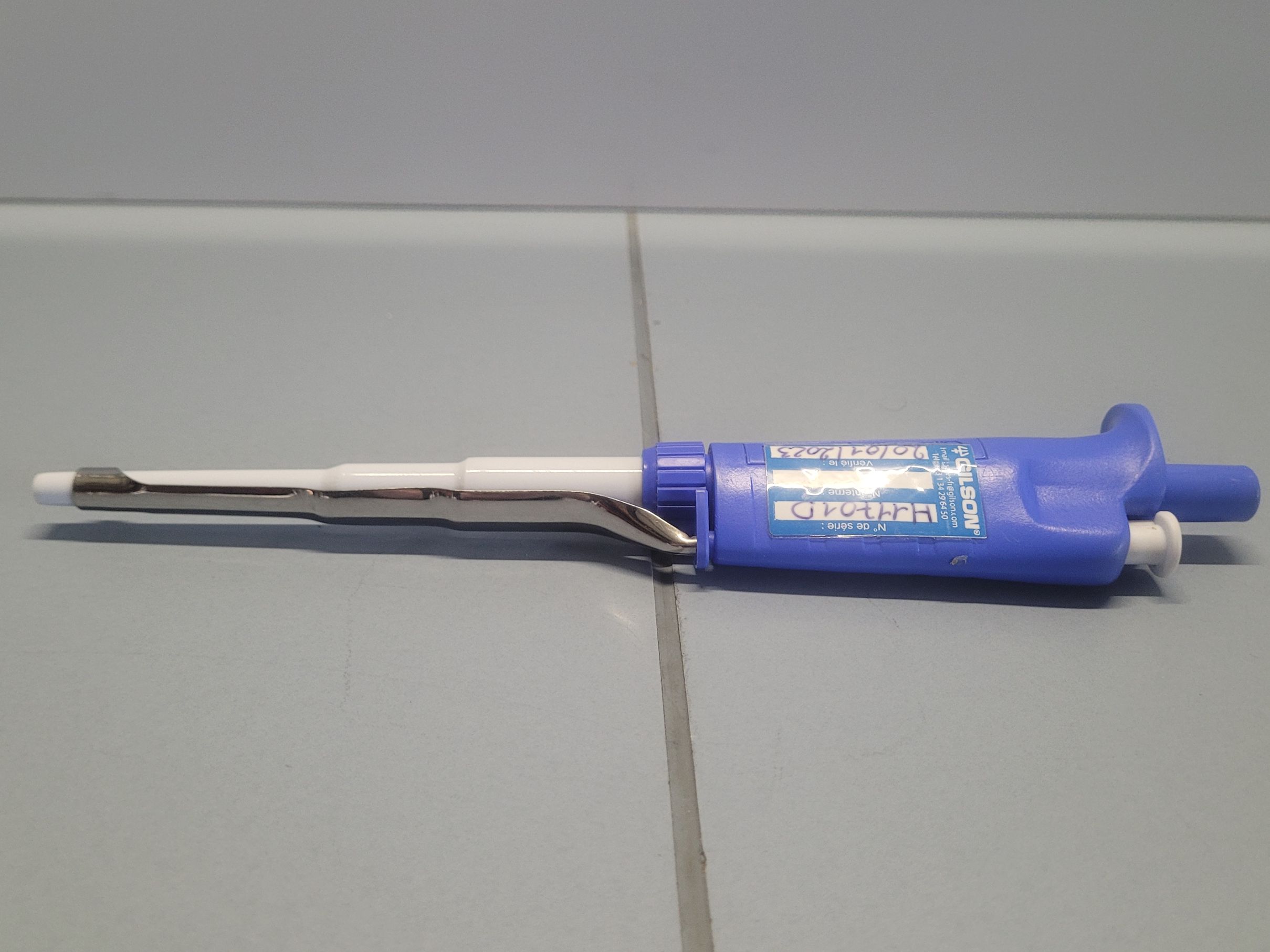 GILSON PIPETMAN F Fixed 500µl laboratory pipette
