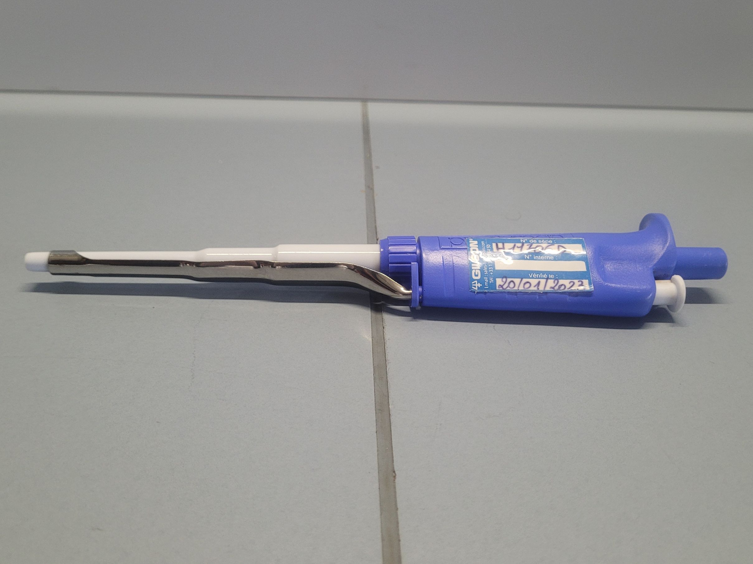 GILSON PIPETMAN F Fixed 500µl laboratory pipette