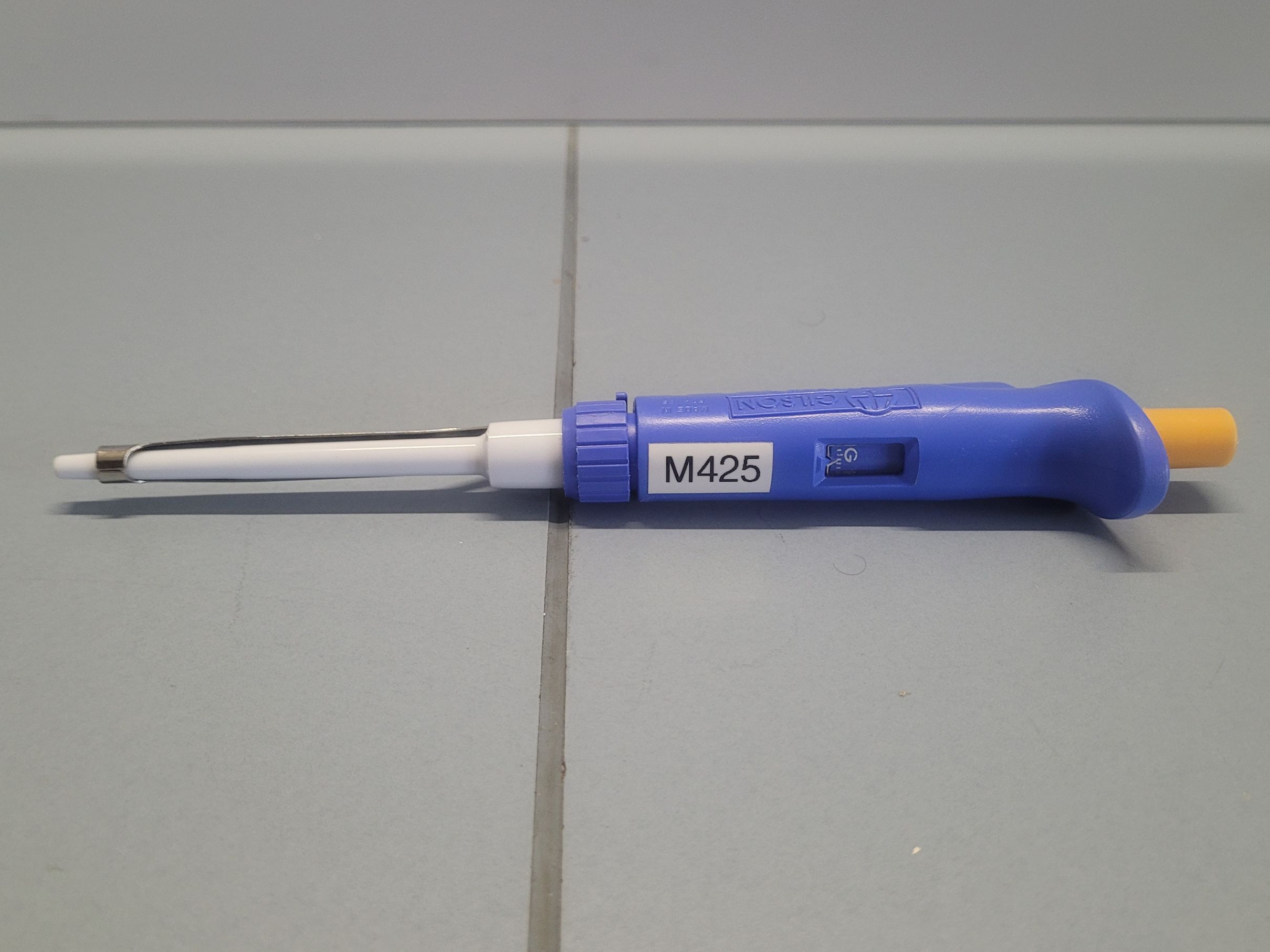GILSON PIPETMAN F Fixed 200µl laboratory pipette