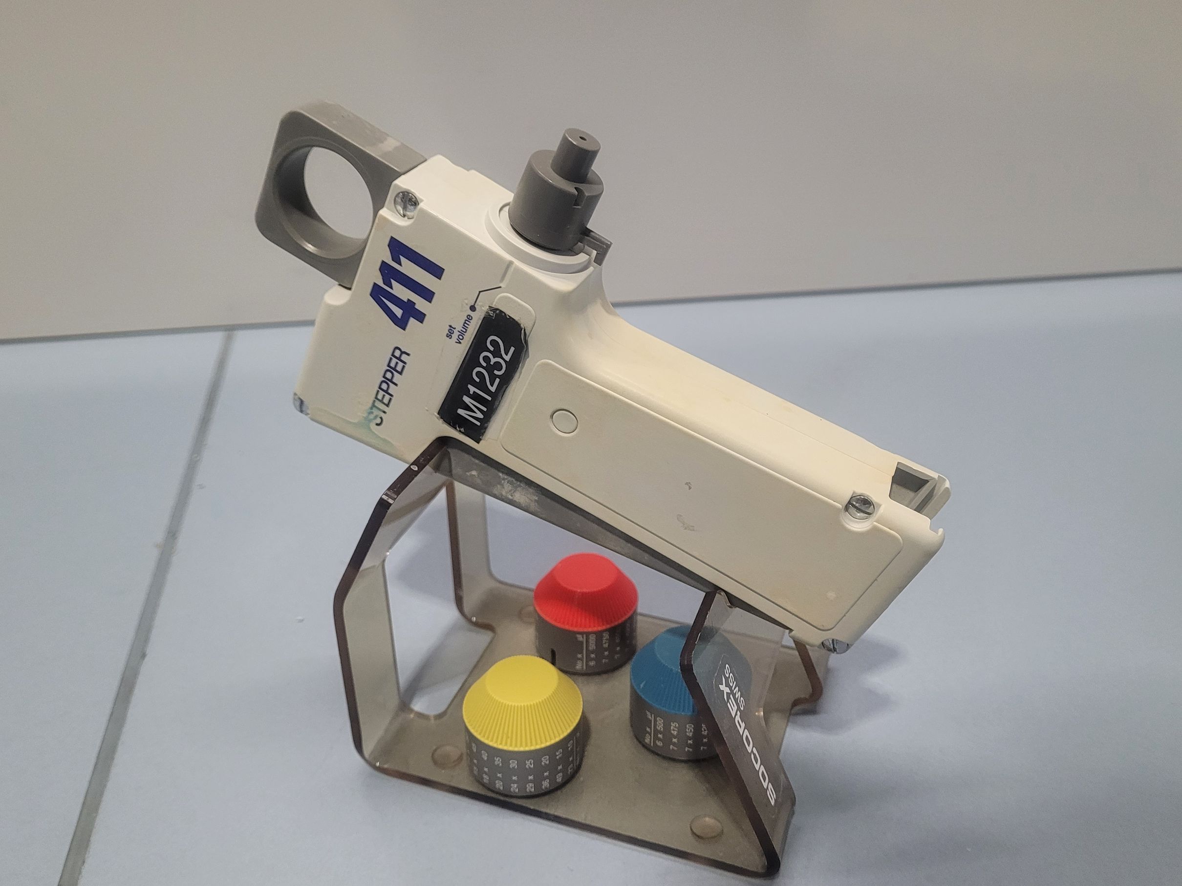 Adjustable repeater pipette SOCOREX Stepper 411