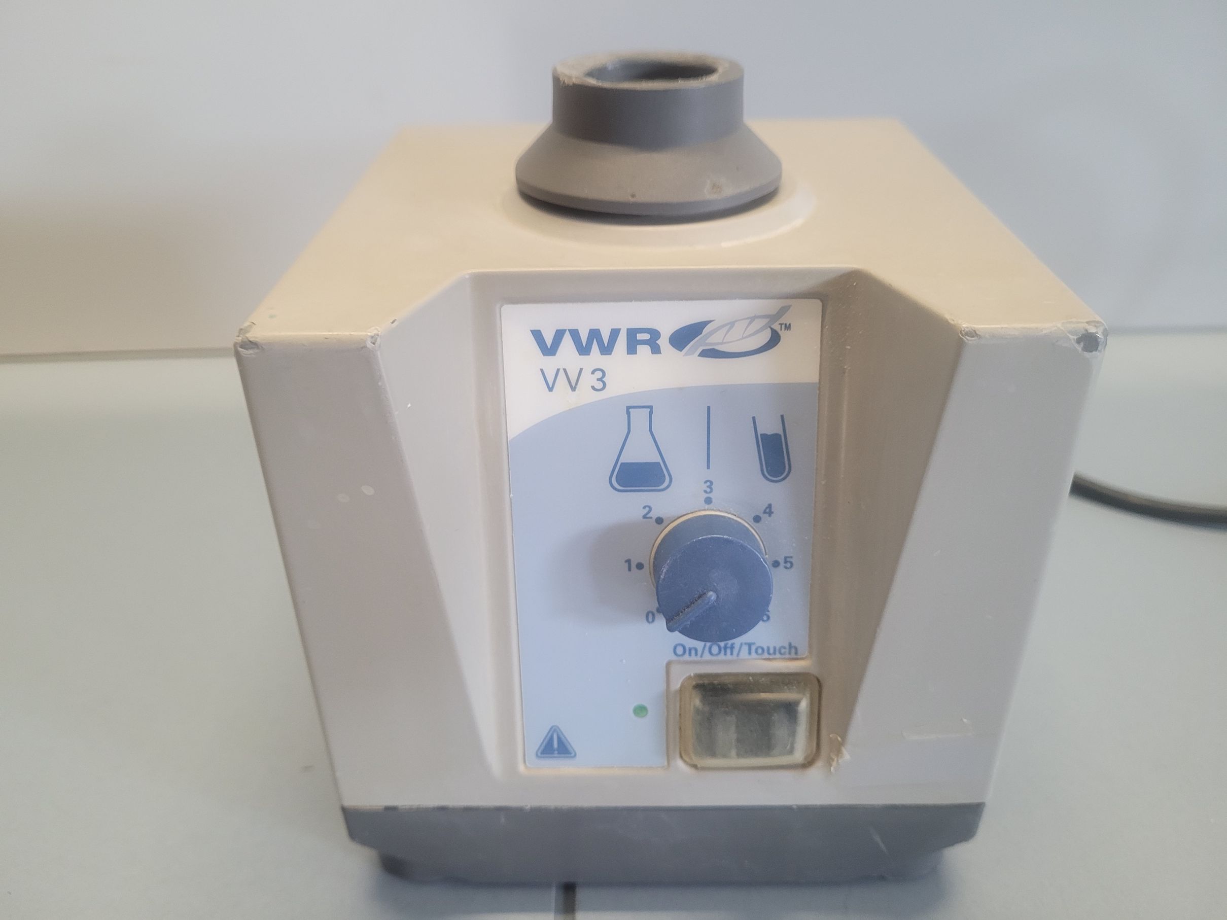 Vortex mixer / agitator VV3 VWR