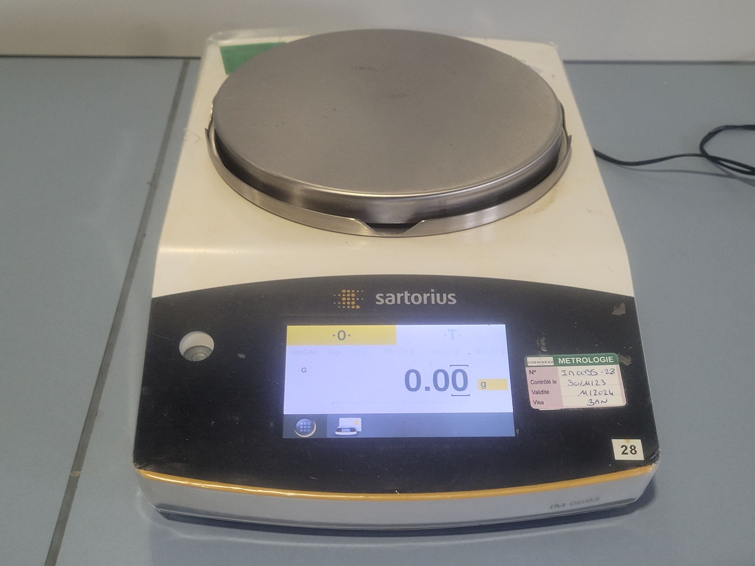 SARTORIUS QUINTIX 1102 1CFR Precision Balance 1100g / 0.01g