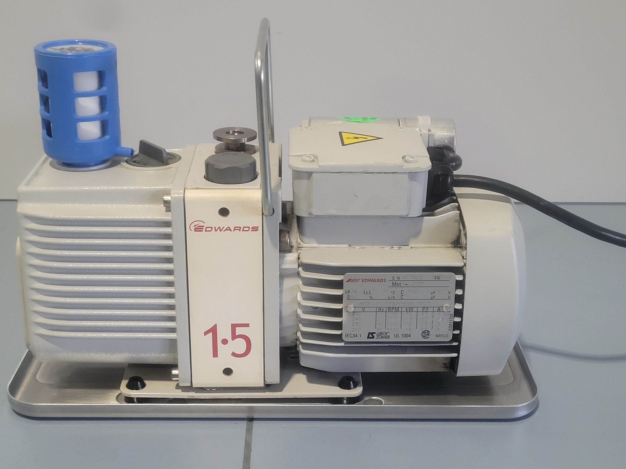 Edwards E2M1.5 Vacuum Pump