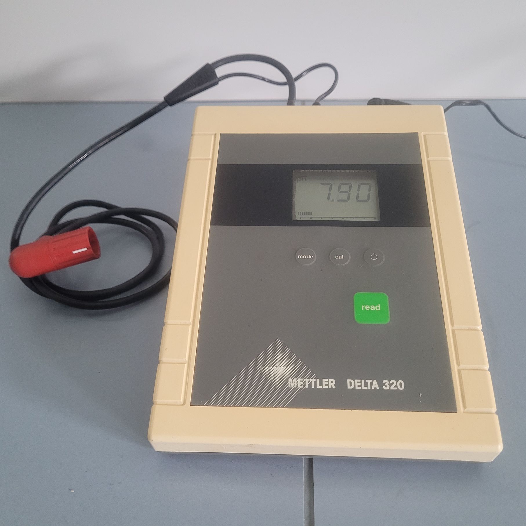 Mettler Delta 320 pH meter without probes