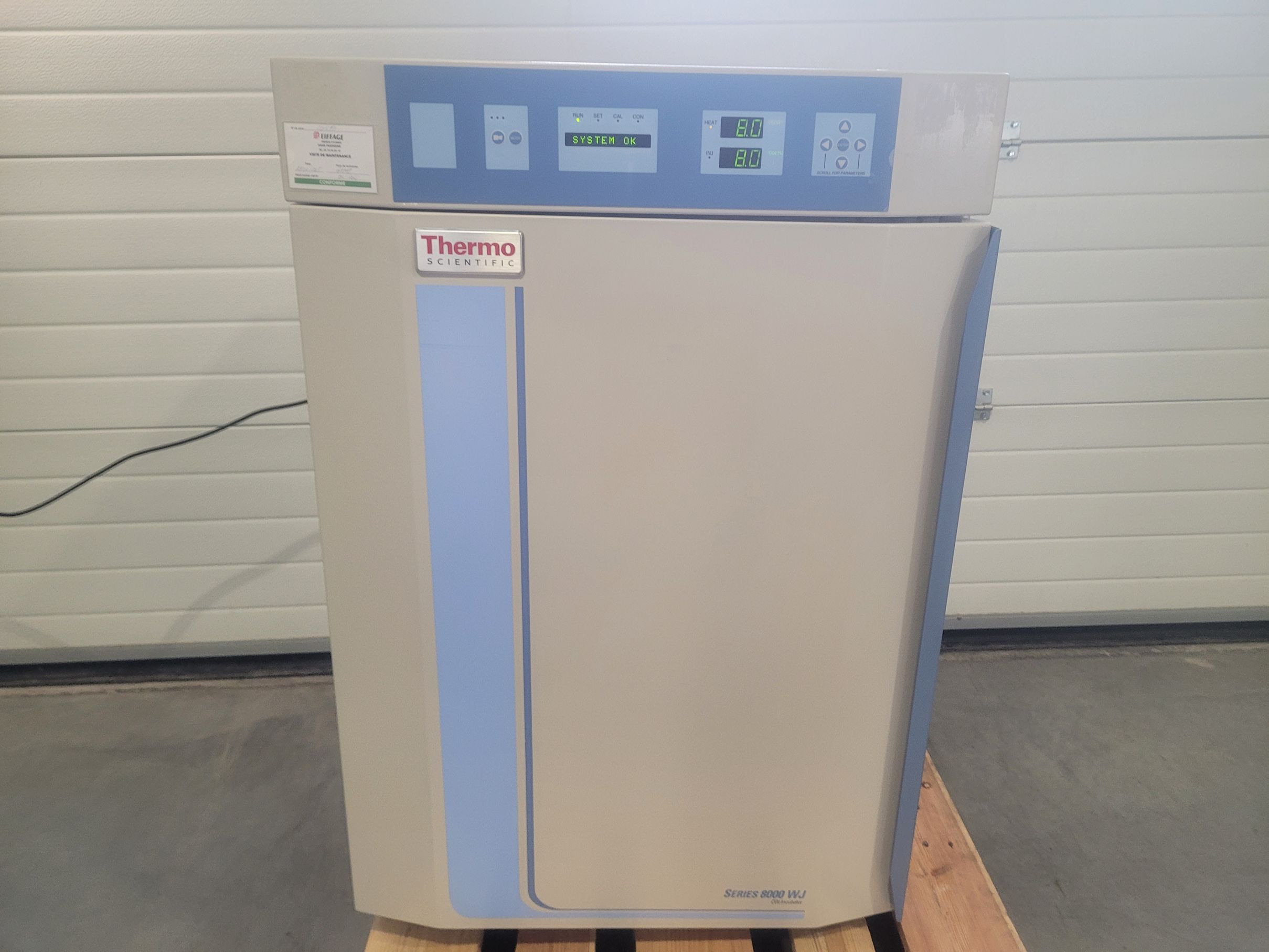 8000 WJ THERMO SCIENTIFIC CO2 Incubator/Roaster