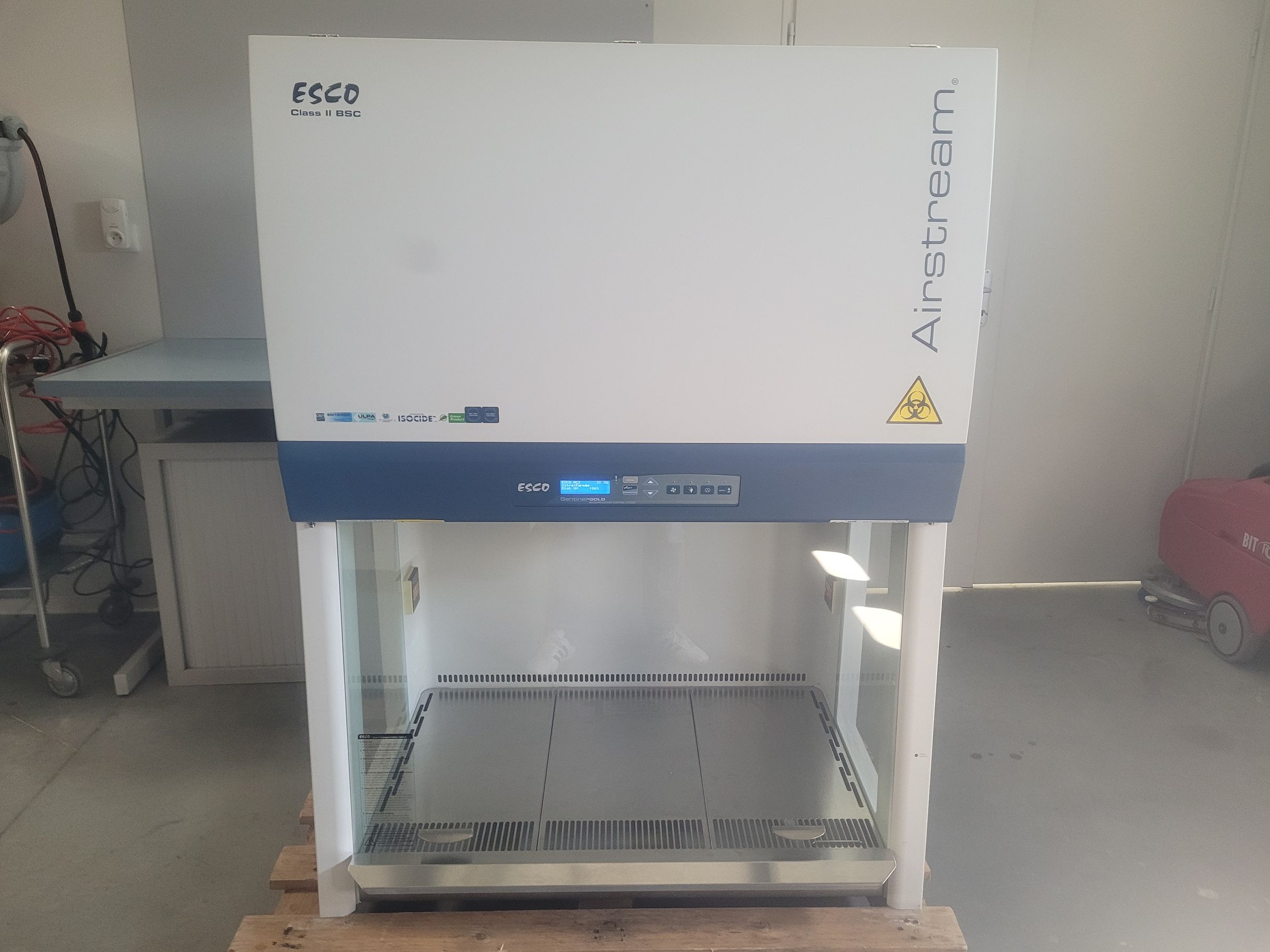 PSM / 900mm ESCO AIRSTREAM AC2-3E8 Microbiological Safety Cabinet