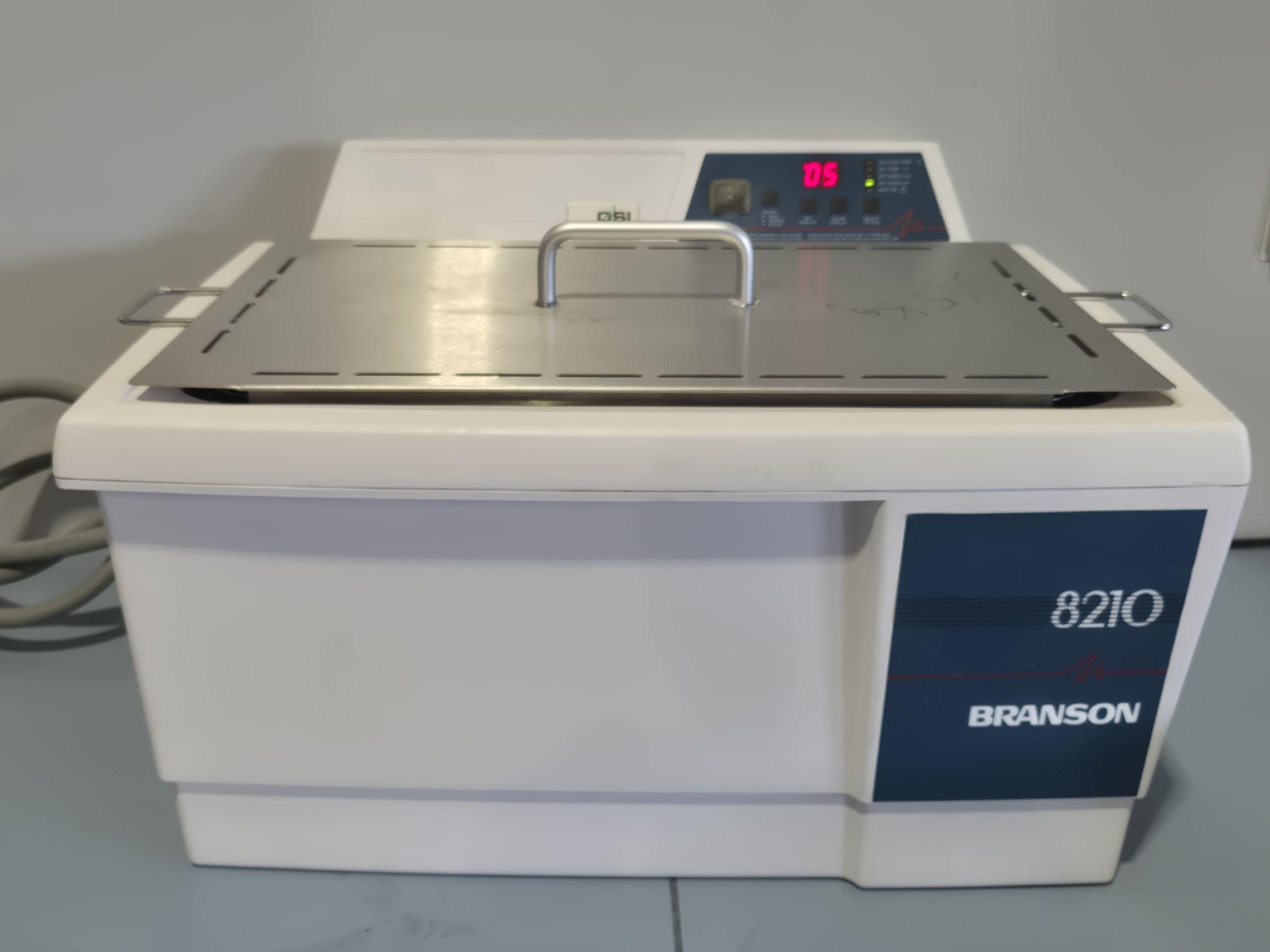 BRANSON / BRANSONIC 8210 8210E-DTH Ultrasonic Bath