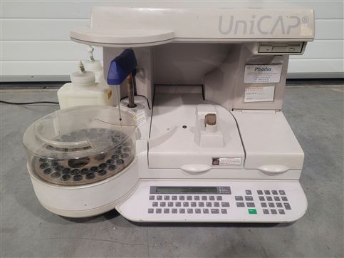 PHARMACIA DIAGNISTICS AB UNICAP100 V1 laboratory analyzer for parts