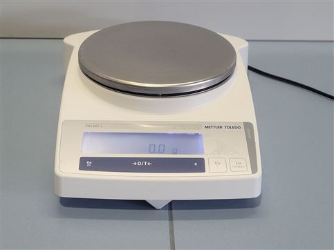 METTLER TOLEDO PB1501-L precision balance 1500g / 0.1g