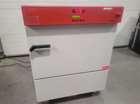 BINDER KB-115 refrigerated incubator / drying oven with forced convection 100°C