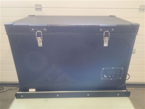 Electric Compressor Cooler / Freezer INDEL B STEEL TB74 - Vesna