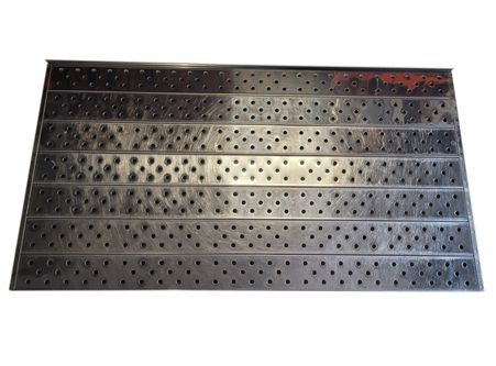 Perforated stainless steel shelves for MEMMERT type 800 incubator